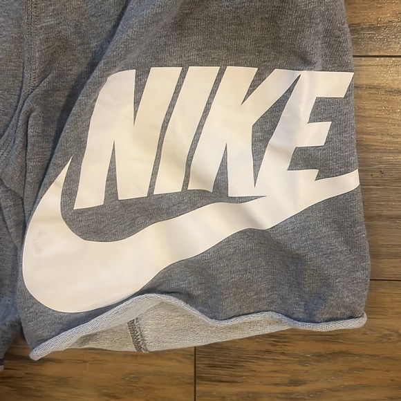 Boys shorts - Picture 2 of 4